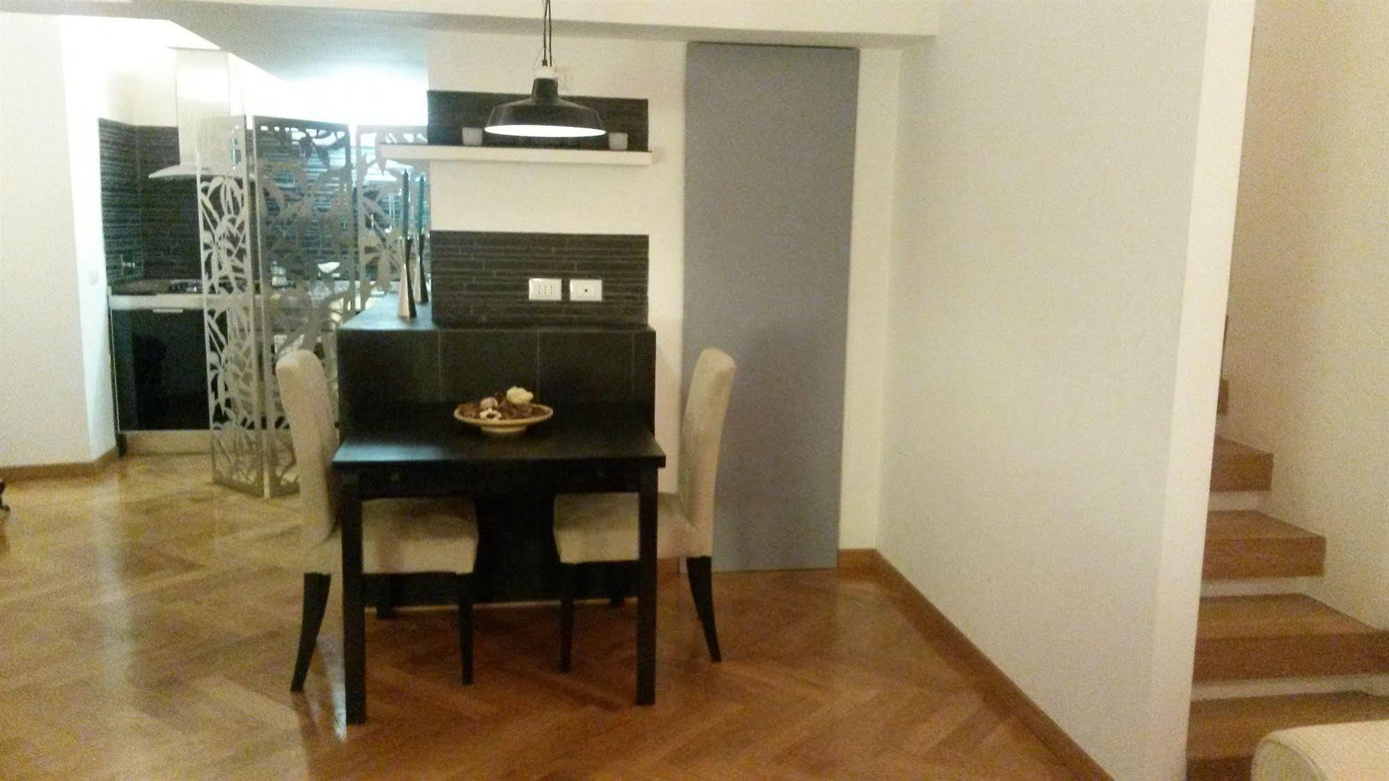 Liv'In Roma Colosseo Dış mekan fotoğraf